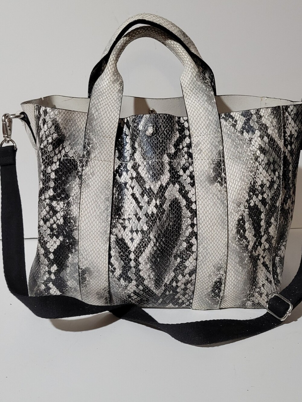 Vintage GAP Snake Embossed Leather Tote